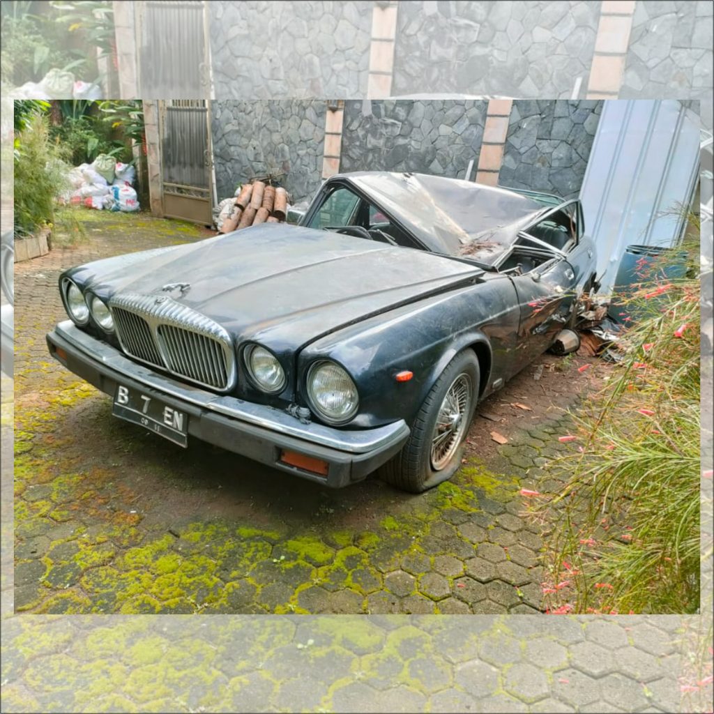 Mobil Bekas Tabrakan Murah Kendal