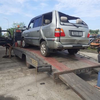 Jual Mobil Tabrak Bekas Brebes