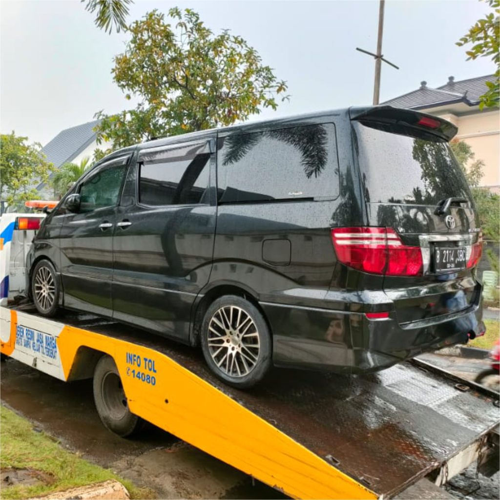 Lelang Mobil Tabrakan Bandung