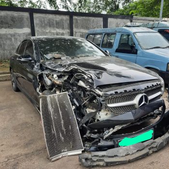 Jual Mobil Tua Tabrakan Sulawesi