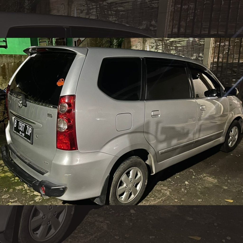 Lelang Mobil Ringsek Kuningan