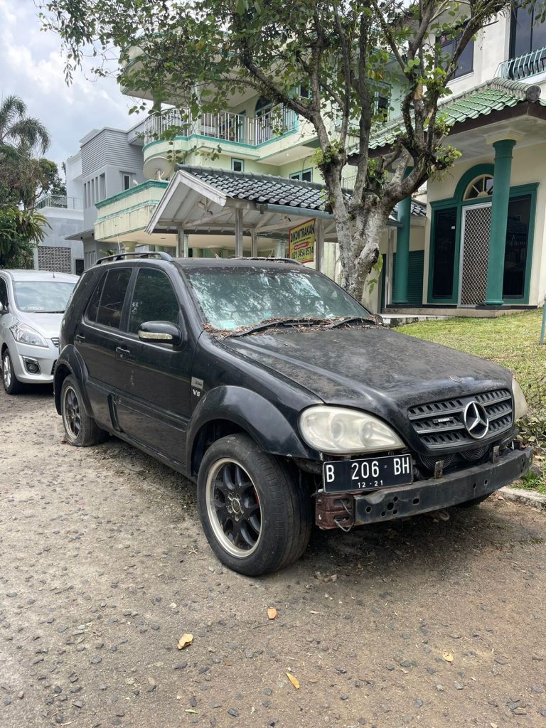 Jual Mobil Bekas Tabrak Surabaya