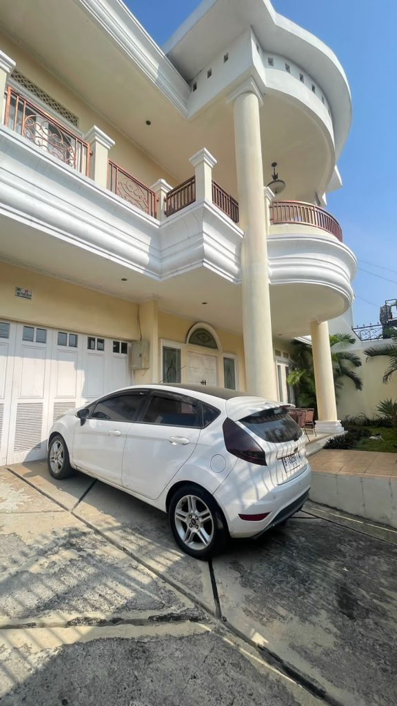 Tempat Borong Mobil Rusak Jawa Timur 0817-0798-030