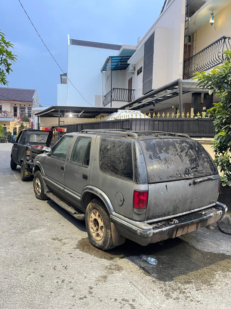 Jual Mobil Cacat Tabrakan Jawa Barat