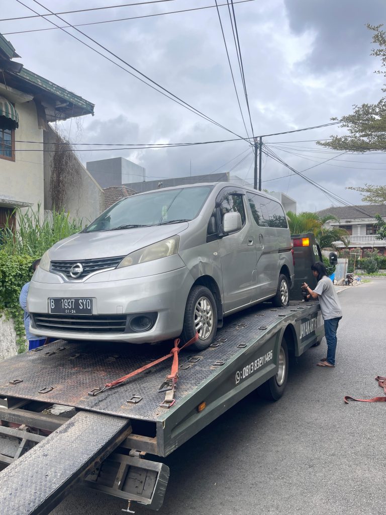 Jual Mobil Kondisi Rusak Bekasi 0817-0798-030